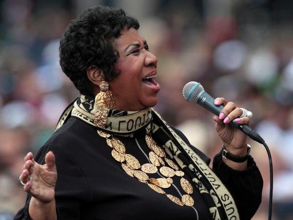 Ihre wütende, laute Stimme erschütterte Amerika: Aretha Franklin.