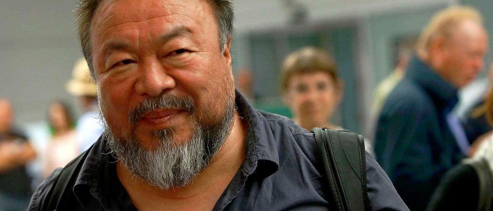 Ai Weiwei am Donnerstag bei der Ankunft am Münchner Flughafen.