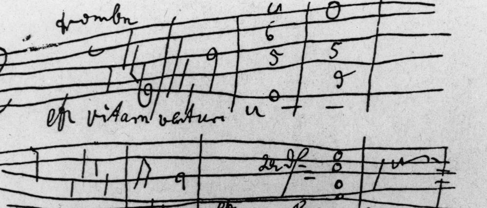 Notenskizze zur Missa solemnis in einem der "Konversationshefte", wie sie Beethoven wegen seiner Schwerhörigkeit von 1819 an benutzte.