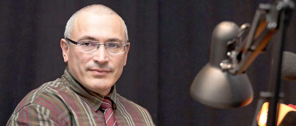Michail Chodorkowski stellt sein Buch "Meine Mitgefangenen" in Berlin vor.