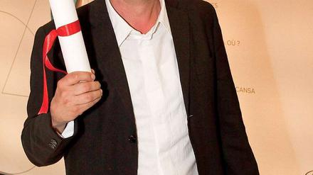 Da kann man sich schon mal freuen: Andreas Dresen wird in Cannes für seinen Film "Halt auf freier Strecke" ausgezeichnet.