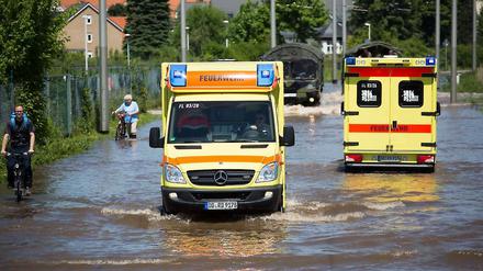 Was wusste die Regierung? Ostdeutschland wird offenbar nicht erst seit dem Hochwasser evakuiert.