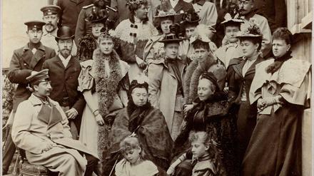 Familientreffen mit Queen Victoria anlässlich der Fürstenhochzeit in Coburg im Jahr 1894.