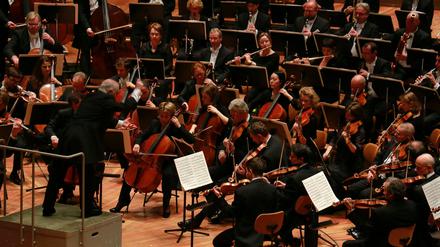Sachlich und vehement: Dirigent Daniel Barenboim macht den Zyklus „Má vlast“ zu einer Entdeckungsreise.