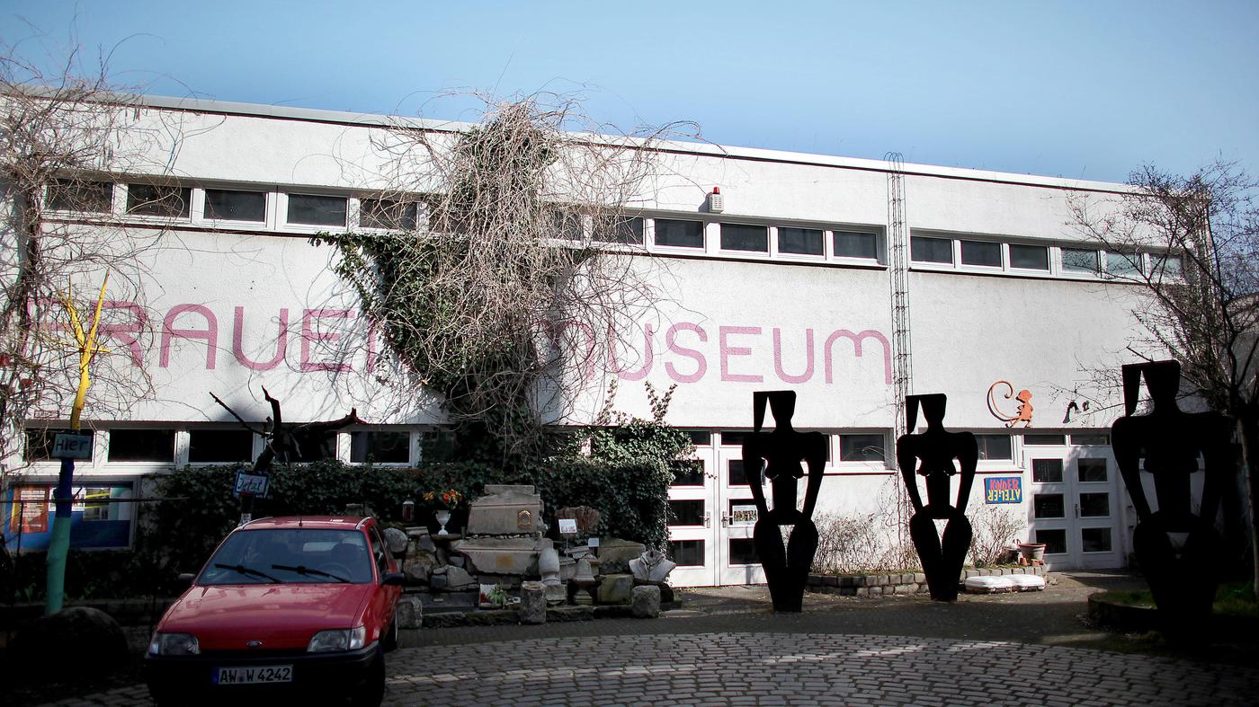 Auszeichnung für Künstlerinnen Der Gabriele Münter Preis liegt auf Eis