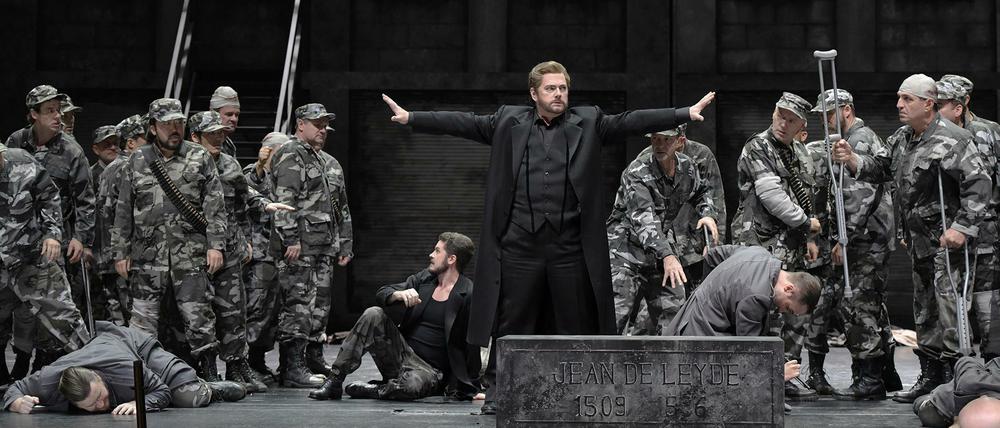 Nicht zum ersten Mal in der Deutschen Oper zu sehen: Giacomo Meyerbeers „Le Prophète“ feierte am 26. November Premiere.