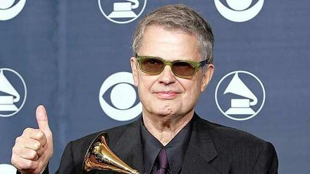 2005 gewann Charlie Haden seinen dritten Grammy-Award.