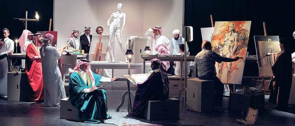 Aktzeichnen mit Modell: In Saudi-Arabien verboten, sogar wenn die Frau aus Plastik ist. In dem Video „Aniconism“ nehmen sich die Künstler diese Freiheit. 