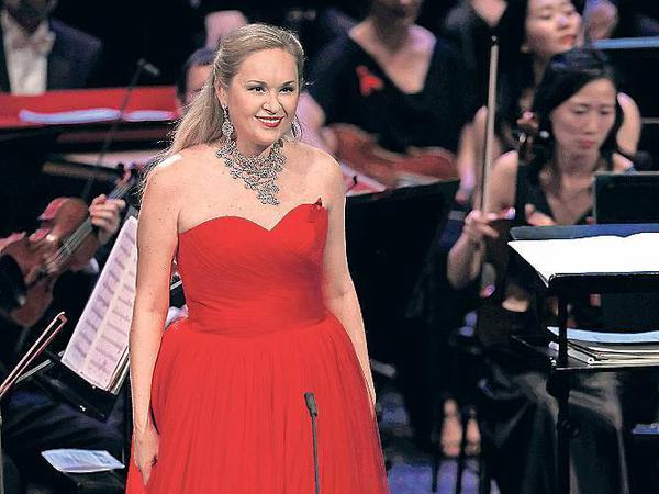 Die russische Mezzosopranistin Elena Maximova singt regelmäßig an den großen europäischen Opernhäusern. 