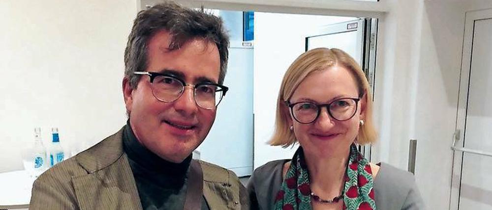 Jana Göbel und Matthias Meisner, Herausgeber des Buchs "Ständige Ausreise. Schwierige Wege aus der DDR".