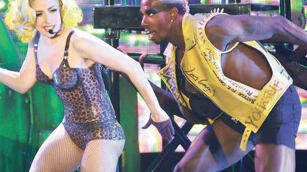 Rock it. Lady Gaga misst sich an Madonna. Foto: Davids/Huebner