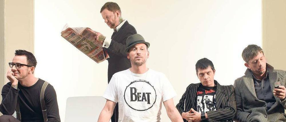 Rock-Recken. Peter Baumann, Torsten Scholz, Arnim Teutoburg-Weiß, Bernd Kurtzke, Thomas Götz sind die Beatsteaks. 