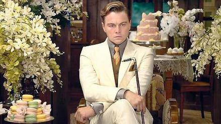 Warten auf Daisy. Jay Gatsby (Leonardo DiCaprio) schmückt noch die bescheidenste Hütte aus Liebe zu seiner Angebeteten. 