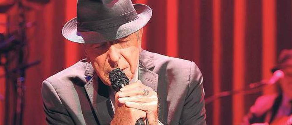 Hallelujah. Leonard Cohen, 78, gab in der ausverkauften Berliner 02 World ein dreistündiges Konzert. 