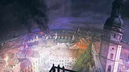 Rauch am Horizont, Blut in den Straßen. Der Künstler Yadegar Asisi hat die Schrecken der Völkerschlacht als 11 Meter breites und 32 Meter hohes Panorama-Bild rekonstruiert.. Am rechten Bildrand: die Thomaskirche. 