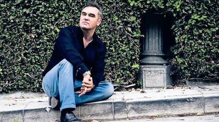 Für den Weltfrieden und den Tierschutz, gegen Machismo und Langeweile. Der britische Sänger Morrissey, 55. Foto: Travis Shinn/Universal