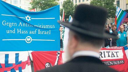 Zwischen den Fronten. Demonstranten am 25. Juli in Berlin, als Protest gegen anti-israelische Kundgebungen am Al-Kuds-Tag. 