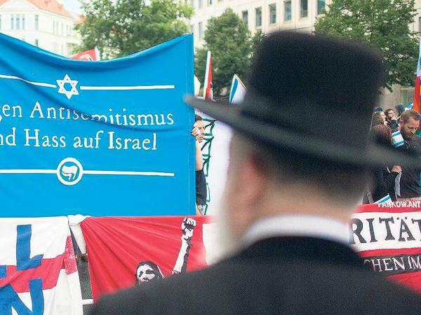 Zwischen den Fronten. Demonstranten am 25. Juli in Berlin, als Protest gegen anti-israelische Kundgebungen am Al-Kuds-Tag. 