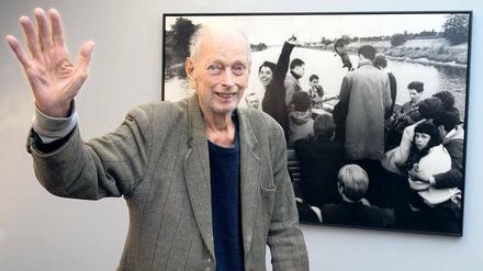 Schrittmacher. Will McBride wurde ab 1954 zum Chronisten der Berliner Jugend. Hier 2014 bei seinem letzten Auftritt in der Galerie C/O Berlin..