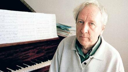 Konzerte mit der linken Hand. Tomas Tranströmer (15.4.1931 bis 26.3.2015) im Jahr 1999.