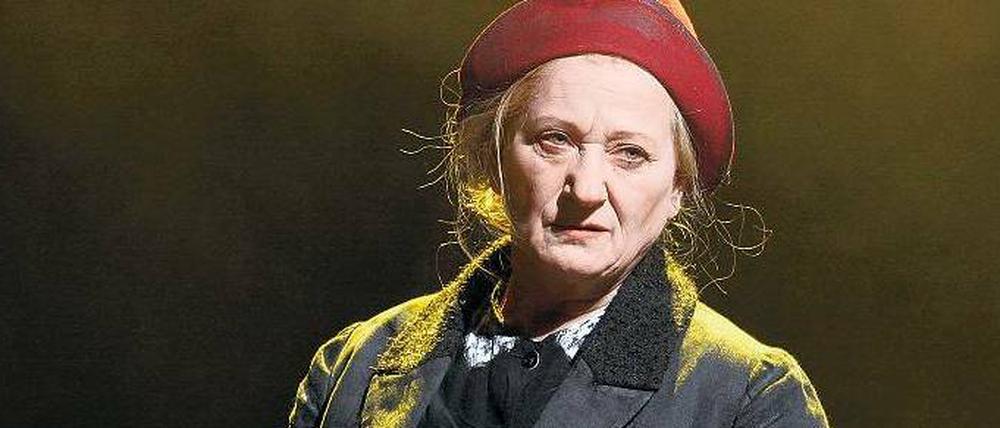 Unerschrocken. Carmen-Maja Antoni als Brechts Courage am BE, in der Inszenierung von Claus Peymann. 
