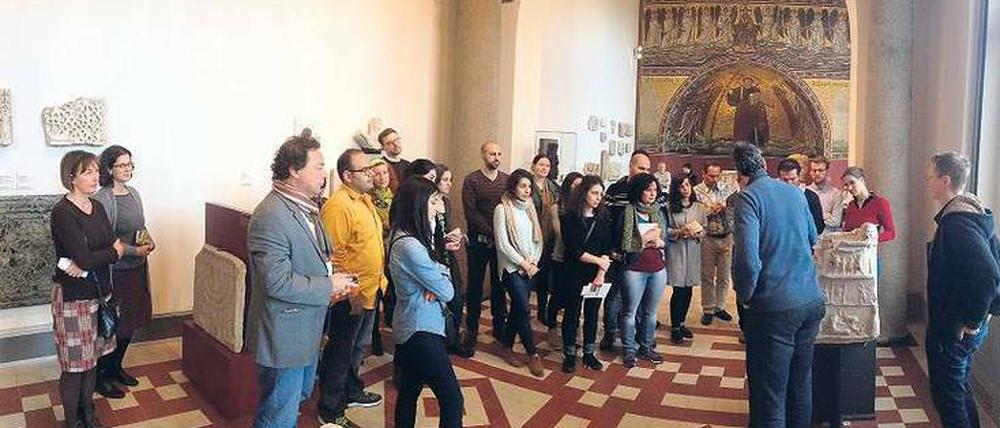 Kulturtransfer. Im Museum für Byzantinische Kunst eröffnen sich bei den in Arabisch gehaltenen Führungen neue und alte Verbindungen.