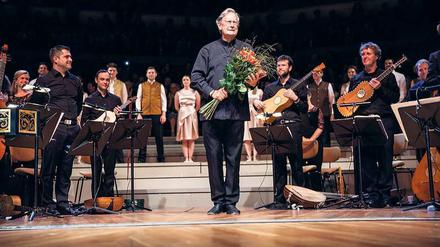 John Eliot Gardiner mit dem Monteverdi Choir und den English Baroque Soloists in Berlin.