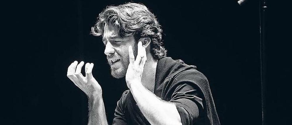 Sprechende Hände. Der 27-jährige Maestro Lorenzo Viotti. 