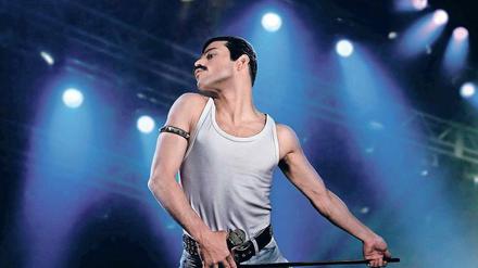 Explosiv. Rami Malek als Freddie Mercury. Der Film startet am Mittwoch in den Kinos.