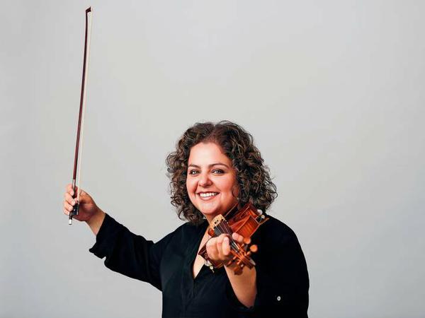 Hande Küden ist stellvertretende Konzertmeisterin beim DSO.