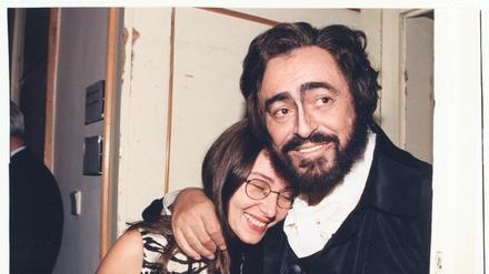 Amore mio: Startenor Luciano Pavarotti mit seiner zweiten Frau Nicoletta Mantovani. 