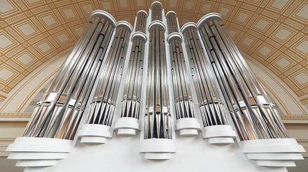 Ein mechanisch ultrapräzises Meisterwerk. Die Orgel in der Potsdamer Nikolaikirche. 