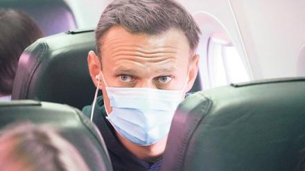 Alexey Nawalny hat mit seiner Verhaftung nach der Ankunft in Moskau spekuliert.
