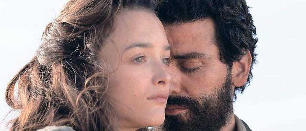Zwei Versprochene. Die Liebe zwischen Michael (Oscar Isaac) und Ana (Charlotte Le Bon) wird während des Völkermords an den Armeniern auf die Probe gestellt.