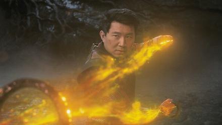 Shang-Chi (Simu Liu) weigert sich, das Vermächtnis seines Superhelden-Vaters anzutreten.
