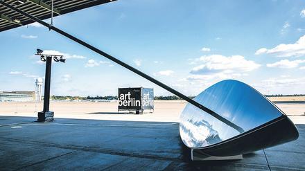 Ausgeflogen. Die Messe Art Berlin fand nur zweimal in den Hangars des ehemaligen Flughafens Tempelhof statt.