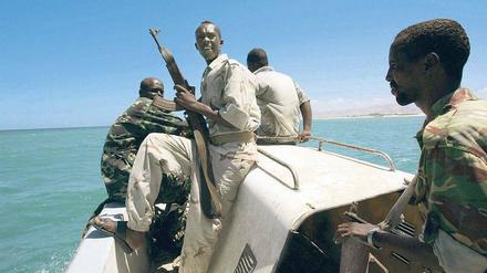 Die Piraterie verschafft Somalia internationale Aufmerksamkeit. Patrouillenboot an der Küste von Puntland.