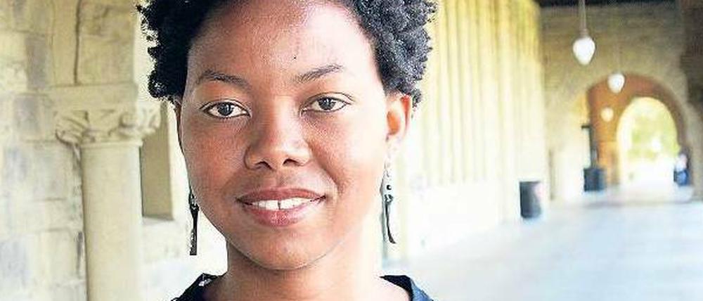 Zwischen den Welten. NoViolet Bulawayo (32), aufgewachsen in Zimbabwe, lebt seit 14 Jahren in den USA. 