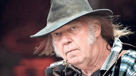After the Goldrush: Der amerikanische Folkmusiker Neil Young hat seinen Nachlass verkauft.