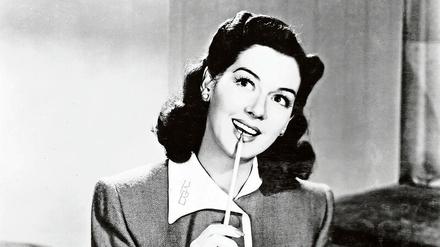 Rosalind Russell als Reporterin in „Hired Wife“ (1940). 