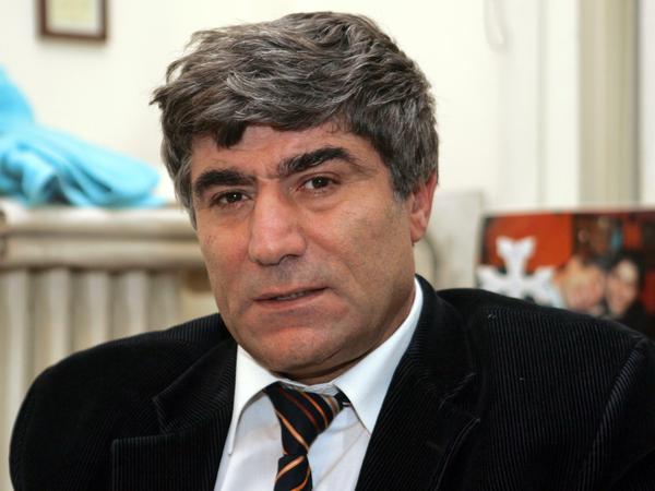 Hrant Dink. Der türkisch-armenische Journalist wurde am 19. Januar 2007 in Istanbul vor dem Verlagshaus der Zeitung "Agos" erschossen.
