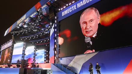 Putin spricht bei einem Konzert am 30. September in Moskau.