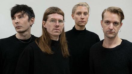 Melden sich nach sieben Jahren zurück. Ja, Panik mit ihrem neuen Album "Die Gruppe".