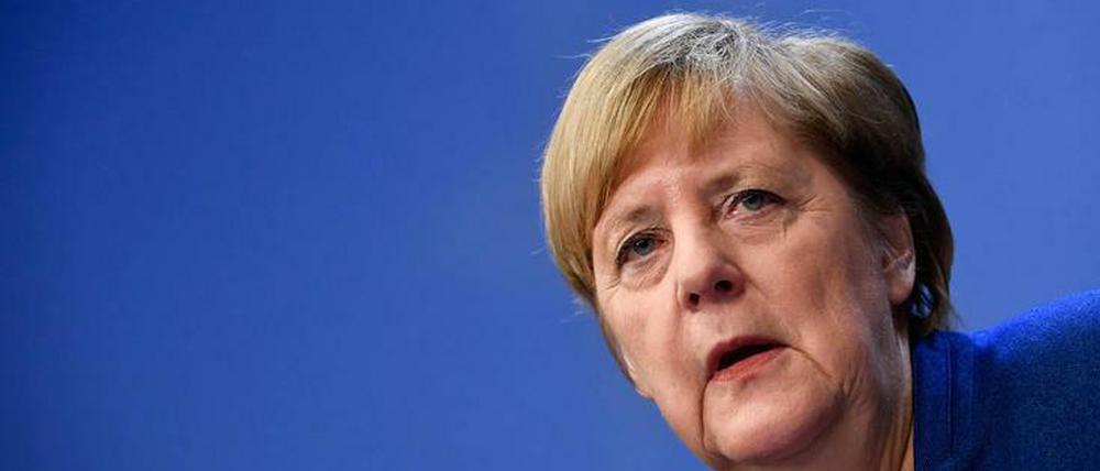 Ins Blaue hineingesprochen. Oder ins Schwarze getroffen? Die Rhetorikerin Angela Merkel.