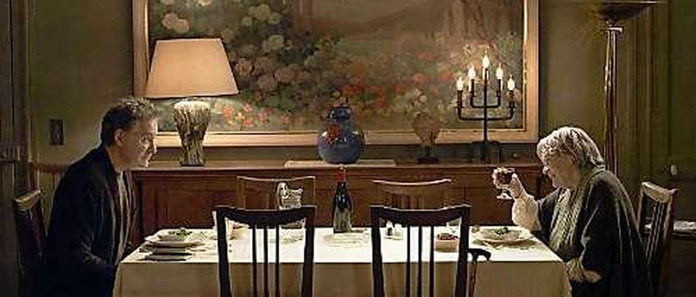 Abendessen im Objekt der Begierde, der Villa im Pariser Viertel Marais.