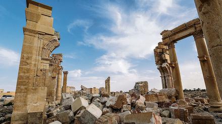 Der zerstörte Triumphbogen in Palmyra