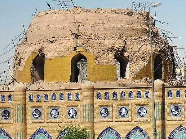 Der zersörte schiitische Schrein von Ali al-Hadi und Hassan al-Askarri in Samarra, 110 Kilometer nördlich von Bagdad. 2007 sprengten Extremisten die Minarette von einer der bedeutendsten religiösen Stätten der schiitischen Moslems. 