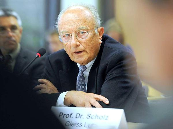 Der Staatsrechtler Rupert Scholz war von 1990 bis 2002 für die CDU im Bundestag.