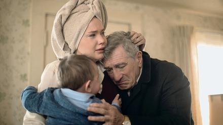 Jennifer Lawrence spielt Joy, Robert De Niro ihren Vater.