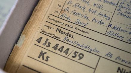 Ein Dokument des ersten Frankfurter Auschwitz-Prozesses, aufgenommen im Hessischen Hauptstaatsarchiv in Wiesbaden.